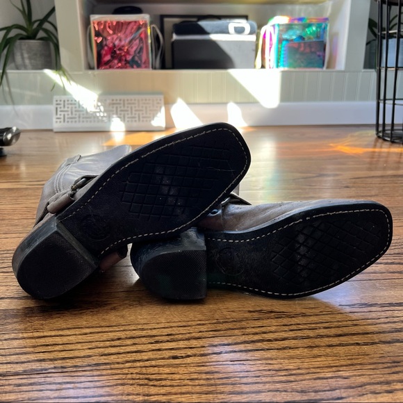 Women’s FRYE Harness 12R Boots - Gray - Picture 7 of 8